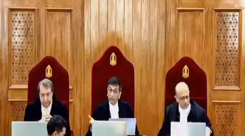 अलीगढ़ मुस्लिम विश्वविद्यालय का अल्पसंख्यक दर्जा बरकरार, सुप्रीम कोर्ट का 1967 के फैसले को रद्द करने का निर्देश