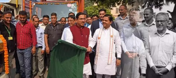 केंद्रीय मंत्री प्रह्लाद जोशी ने शुरू की ‘भारत आटा’ और ‘भारत चावल’ की बिक्री का दूसरा चरण