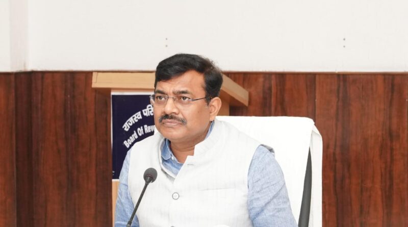 अगले 3 माह में पुराने वादों को खत्म करें – अध्यक्ष राजस्व परिषद।