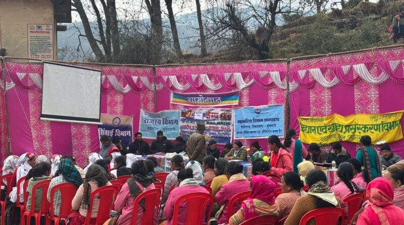 मुख्यमंत्री धामी की गुड गवर्नेंस से गांव-गांव पहुँची सरकार, 5.55 सौ से अधिक कैंपों में 4.36 लाख लोगों को मिला सीधा लाभ