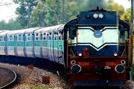 रेल परियोजनाओं के बजट में 25 गुना वृद्धि, 40,384 करोड़ की नई लाइनें स्वीकृत