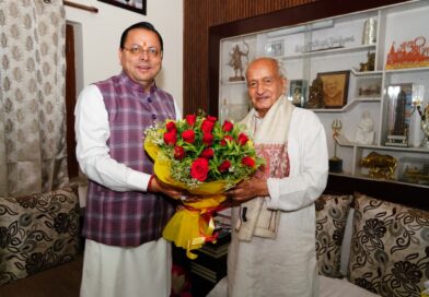 पद्म भूषण सम्मान पर भगत सिंह कोश्यारी को मुख्यमंत्री पुष्कर सिंह धामी की शुभकामनाएं।