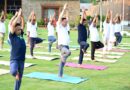 अंतरराष्ट्रीय योग दिवस के उपलक्ष्य में मुख्यमंत्री ने अधिकारियों एवं कर्मचारियों के साथ किया योगाभ्यास।