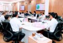 मुख्य सचिव आनन्द बर्द्धन ने उत्तराखण्ड दौरे पर आए नीति आयोग के सदस्य डॉ. एम. श्रीनिवास एवं उनकी टीम का पुष्प गुच्छ देकर किया स्वागत।