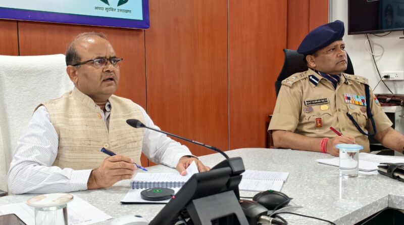 उत्तराखंड में भारी बारिश का अलर्ट: सीएम धामी ने सभी विभागों को 24×7 अलर्ट मोड पर रहने के दिए निर्देश