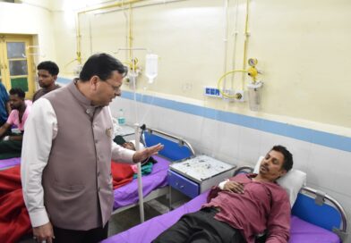 मायापुर टनल हादसा :  सीएम धामी ने अस्पताल पहुंचकर घायल श्रमिकों का जाना हाल