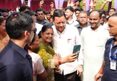 ड्रग फ्री उत्तराखंड से विकसित भारत-2047 तक, बनबसा में सीएम धामी का युवाओं से संवाद