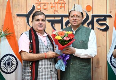 मुख्यमंत्री पुष्कर सिंह धामी के जन्मदिवस पर मुख्यमंत्री आवास में उमड़ा आत्मीयता का माहौल, मंत्रीगण, अधिकारी-कर्मचारी और जनप्रतिनिधियों ने दी शुभकामनाएं