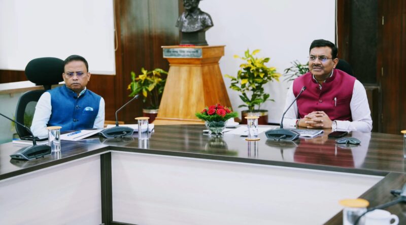 मुख्य सचिव ने की मुख्यमंत्री घोषणाओं की प्रगति की समीक्षा, सीएम घोषणाओं को प्राथमिकता पर लेते हुए निर्धारित समयसीमा में पूर्ण करने के दिए निर्देश