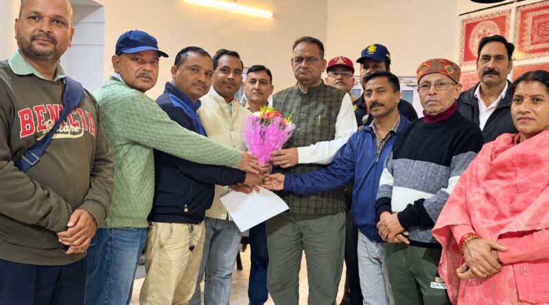 आपदा प्रभावित क्षेत्र मसंदावाला के लिए जारी हुए 43 लाख, ग्रामीणों ने जताया मंत्री गणेश जोशी का आभार